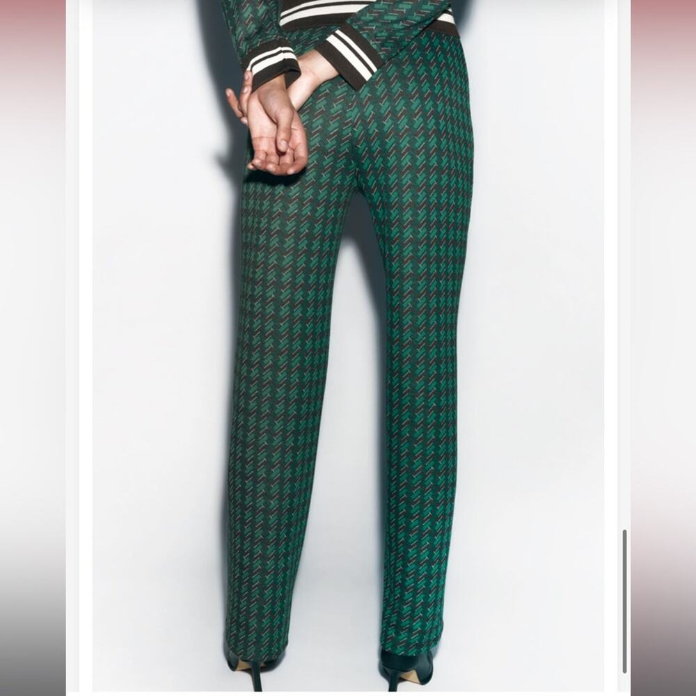 Zara Green Patterned Flared Jacquard Pants Size Medium - Picture 2 of 9